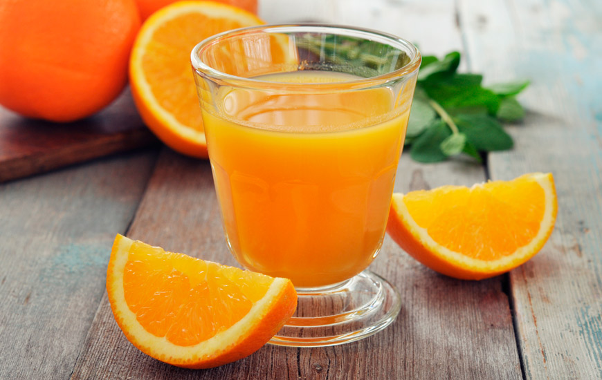 cuantas calorias tiene un zumo de naranja